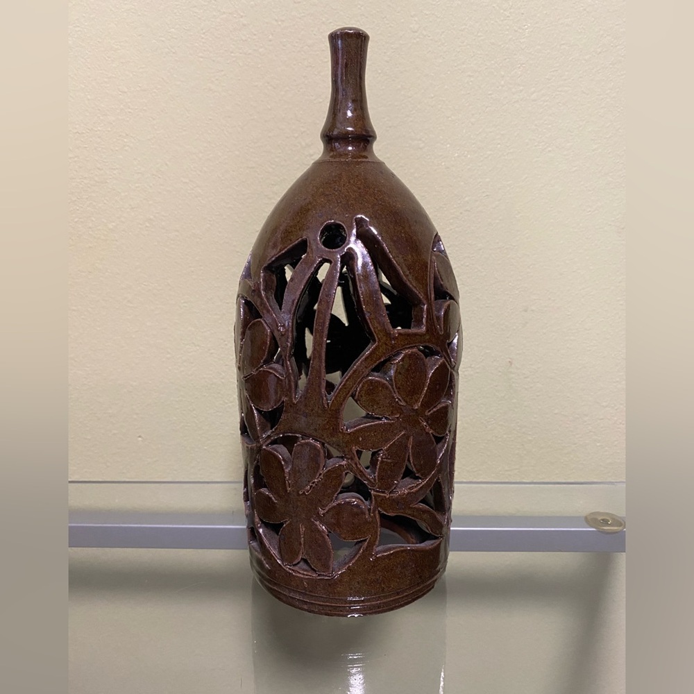 Gorgeous handmade pottery luminary by by Earthworks (L-1)